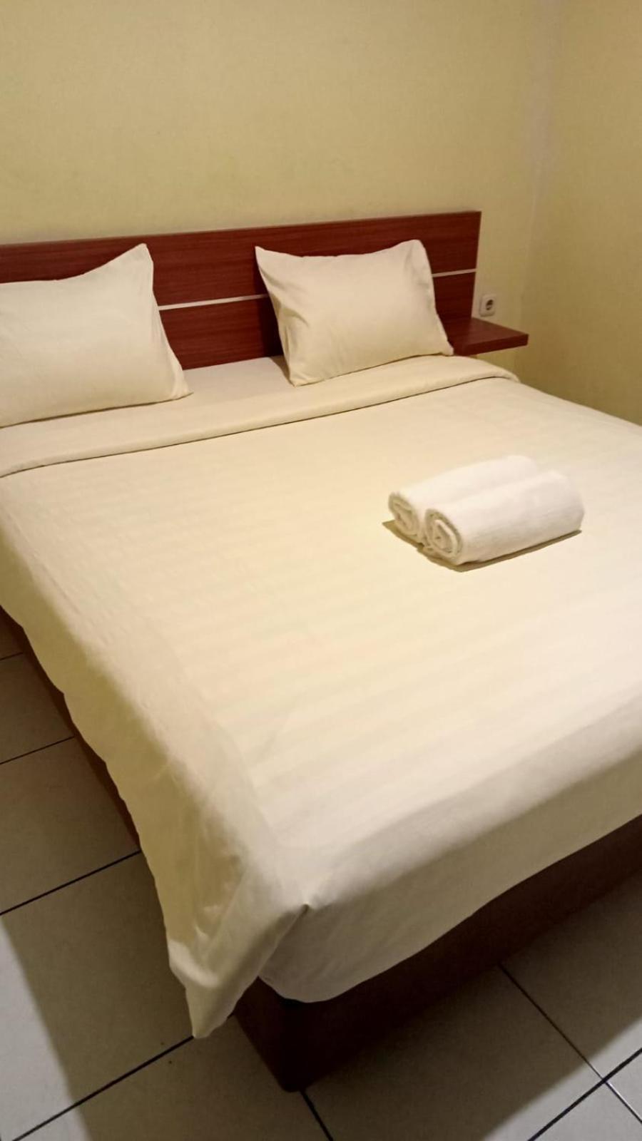Guest House Permata Tawakal จาการ์ตา ภายนอก รูปภาพ